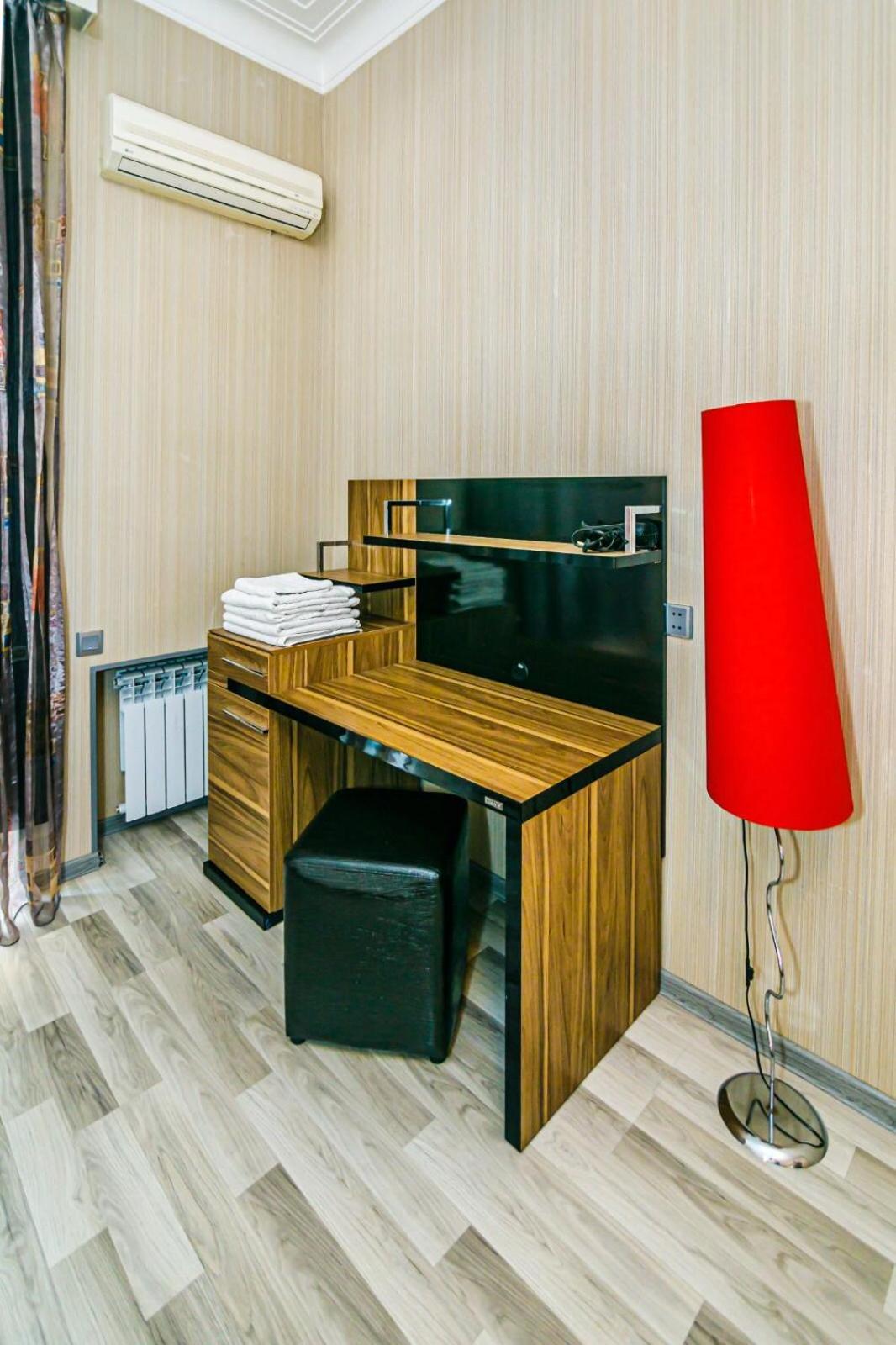 Azneft Square Deluxe *
