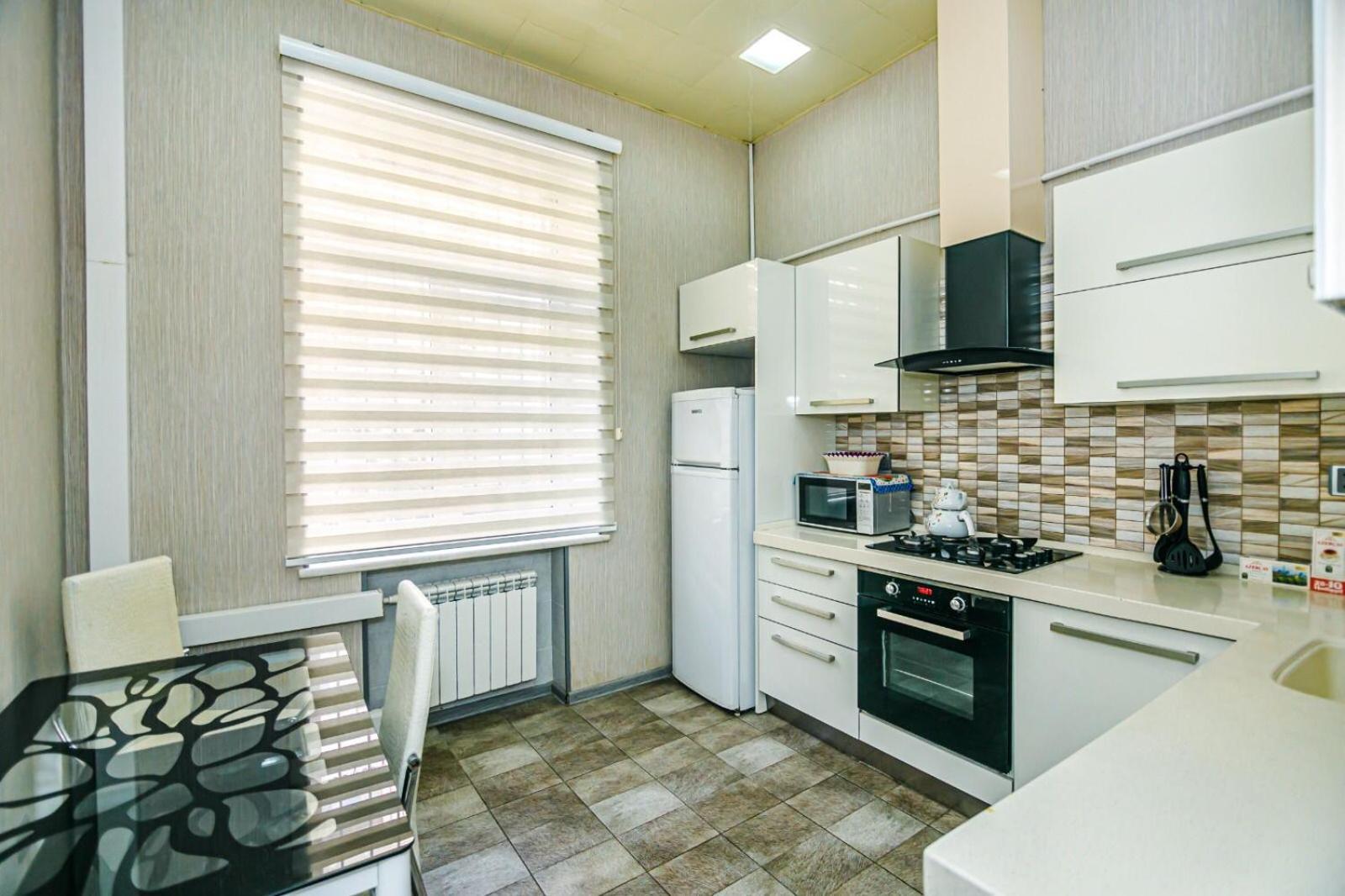Azneft Square Deluxe Baku